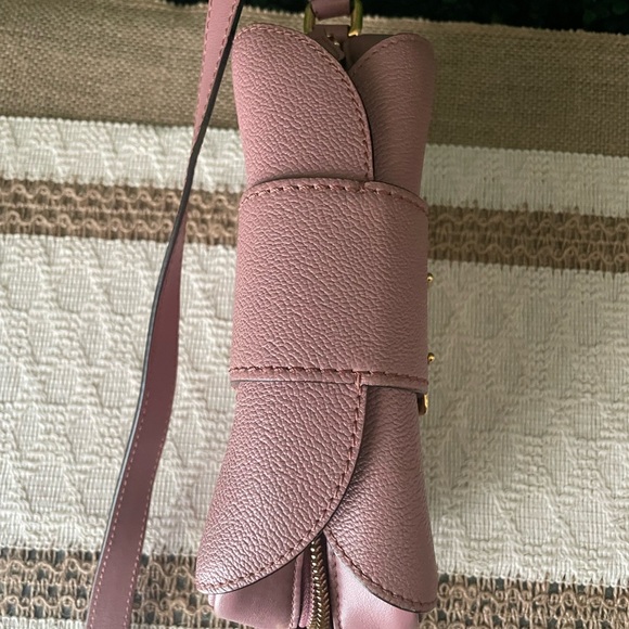 Burberry Pink Leather Buckle Camera Bag Authentic - Picture 8 of 10
